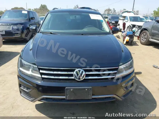 2017 Volkswagen Tiguan, VIN 3VV1B7AX7JM092033, госномер ВС8961ХА — фото 12 (iaai)