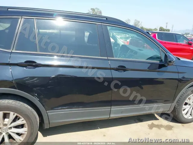 2017 Volkswagen Tiguan, VIN 3VV1B7AX7JM092033, госномер ВС8961ХА — фото 13 (iaai)