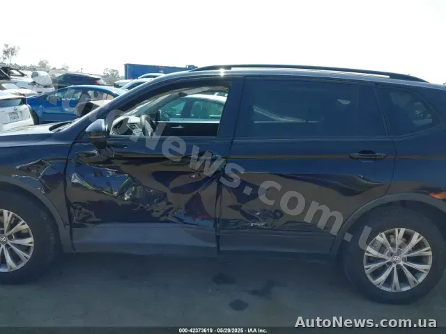 2017 Volkswagen Tiguan, VIN 3VV1B7AX7JM092033, госномер ВС8961ХА — фото 14 (iaai)