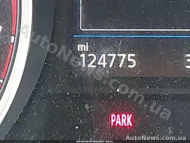 2017 Volkswagen Tiguan, VIN 3VV1B7AX7JM092033, госномер ВС8961ХА — фото 15 (iaai)
