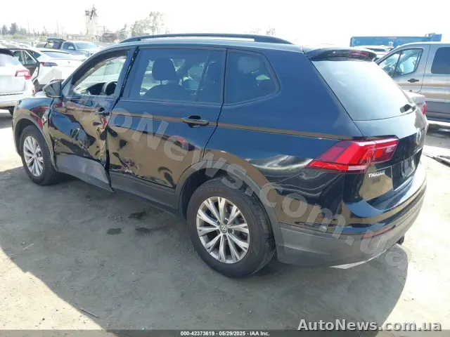 2017 Volkswagen Tiguan, VIN 3VV1B7AX7JM092033, госномер ВС8961ХА — фото 19 (iaai)