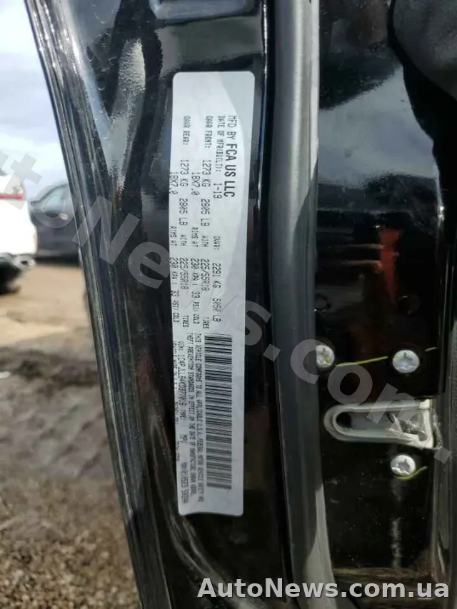 2019 Jeep Grand Cher, VIN 1C4PJLLB4KD377016, госномер СЕ4606НА — фото 13 (copart)
