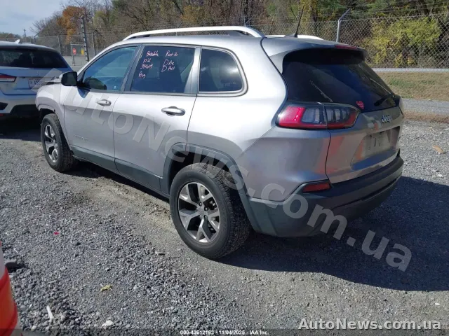 2020 Jeep Cherokee — фото 3 (iaai)