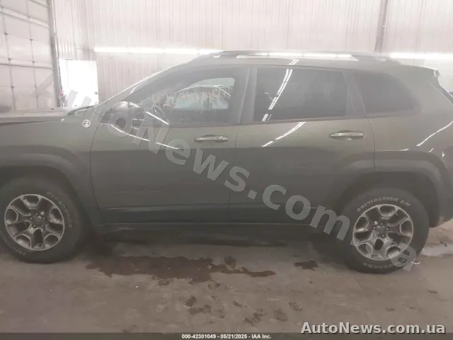 2019 Jeep Cherokee, VIN 1C4PJMBX1LD563925, nr rej. СА2272СТ — zdjęcie 15 (iaai)