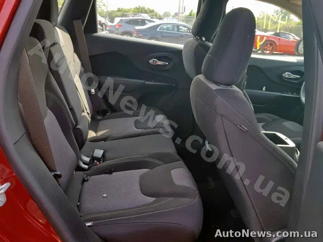 2015 Jeep Cherokee S — photo 6 (copart)