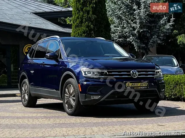 2021 Volkswagen Tiguan, VIN 3VV2B7AX3MM063718 — фото 2 (autoria)
