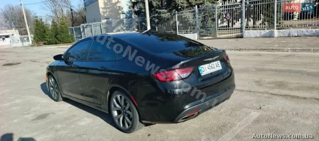 2014 Chrysler 200 — zdjęcie 5 (autoria)