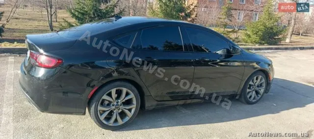 2014 Chrysler 200 — zdjęcie 6 (autoria)