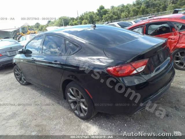 2015 Chrysler 200 — zdjęcie 3 (iaai)