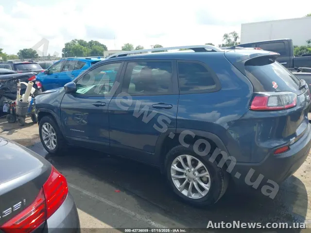 2020 Jeep Cherokee — photo 14 (iaai)