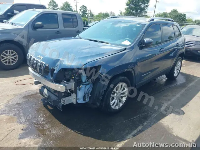 2020 Jeep Cherokee — photo 2 (iaai)