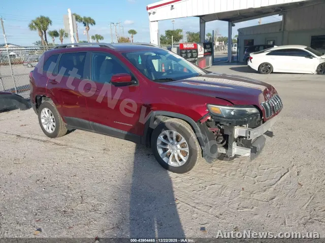 2020 Jeep Cherokee — photo 1 (iaai)