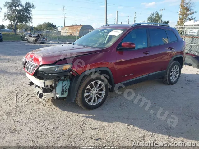 2020 Jeep Cherokee — photo 2 (iaai)