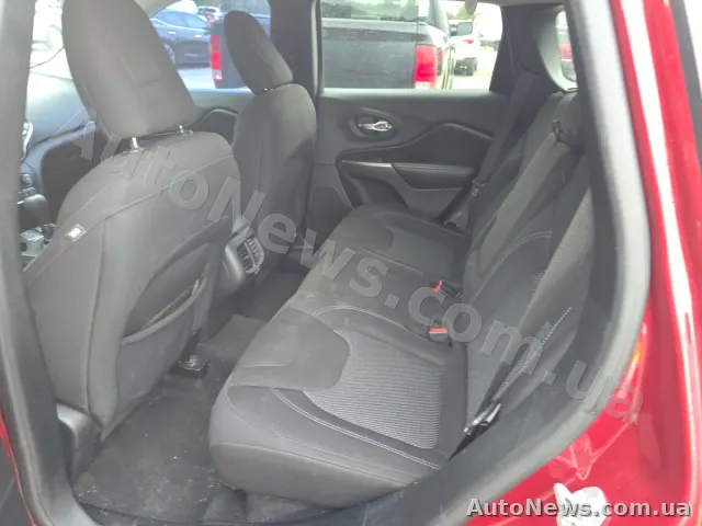2020 Jeep Cherokee — photo 13 (manheim)