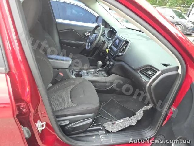 2020 Jeep Cherokee — photo 8 (manheim)