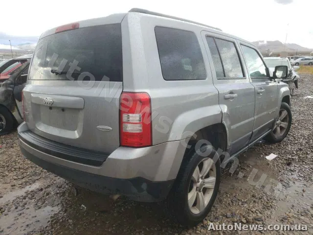 2016 Jeep Patriot — фото 4 (copart)