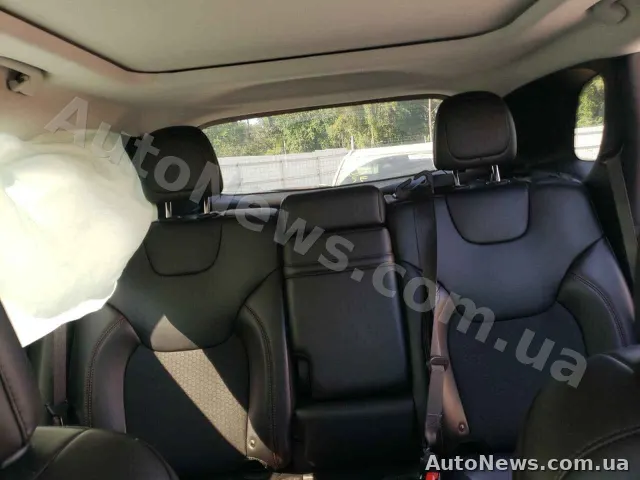 2018 Jeep Cherokee, VIN 1C4PJMBX3KD258716, nr rej. КА3051МН — zdjęcie 10 (copart)