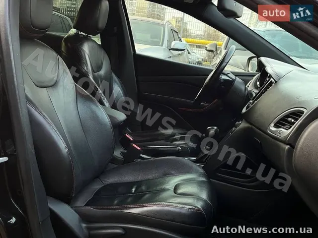 2014 Dodge Dart — zdjęcie 53 (autoria)