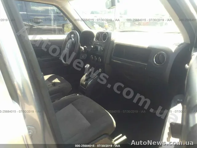 2016 Jeep Patriot — фото 5 (iaai)