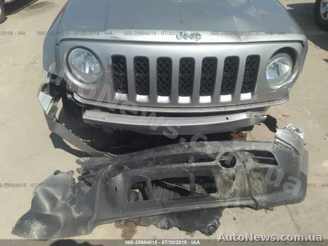 2016 Jeep Patriot — фото 6 (iaai)