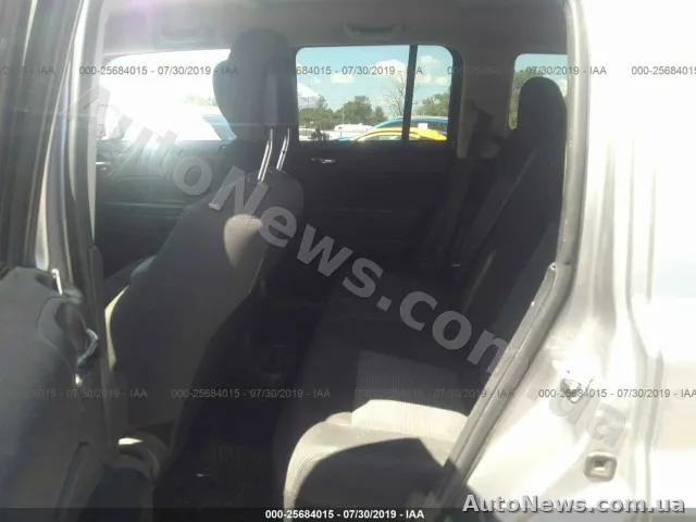 2016 Jeep Patriot — фото 8 (iaai)