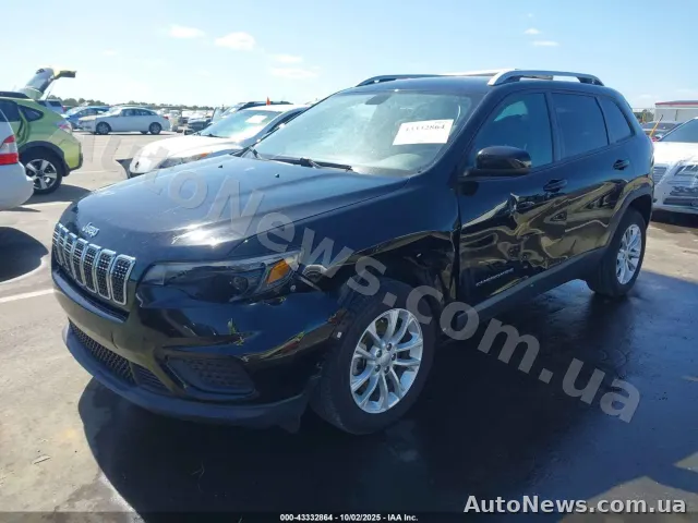 2020 Jeep Cherokee — photo 2 (iaai)