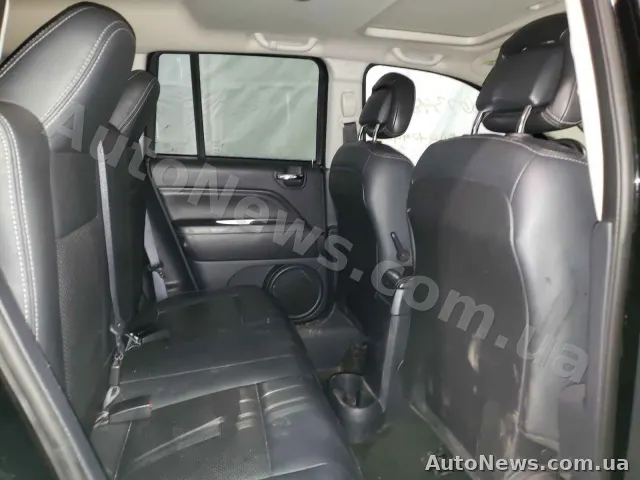2015 Jeep Compass — фото 6 (copart)