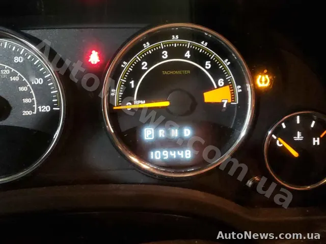 2015 Jeep Compass — фото 8 (copart)