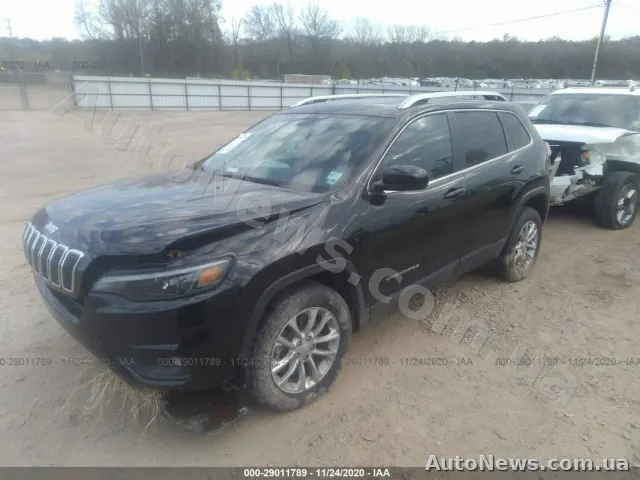 2019 Jeep Cherokee — zdjęcie 2 (iaai)