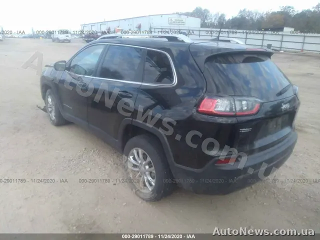 2019 Jeep Cherokee — zdjęcie 3 (iaai)