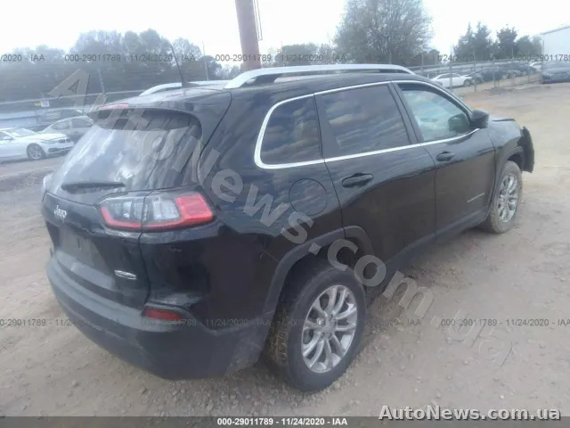 2019 Jeep Cherokee — zdjęcie 4 (iaai)