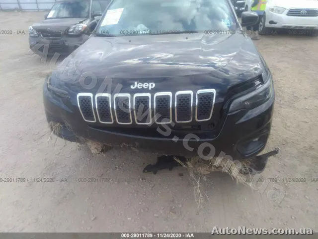 2019 Jeep Cherokee — zdjęcie 6 (iaai)
