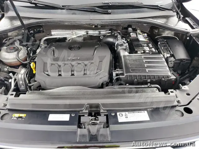 2017 Volkswagen Tiguan, VIN 3VV3B7AX3JM045056, nr rej. КА7494КА — zdjęcie 14 (manheim)