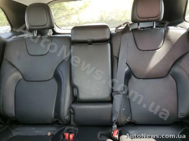 2019 Jeep Grand Cher — photo 10 (copart)