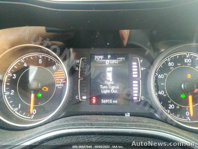 2019 Jeep Cherokee — фото 7 (iaai)