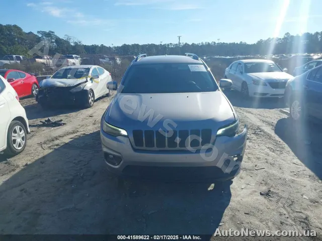 2019 Jeep Cherokee, VIN 1C4PJLLB0KD448373, nr rej. АХ2185РА — zdjęcie 13 (iaai)