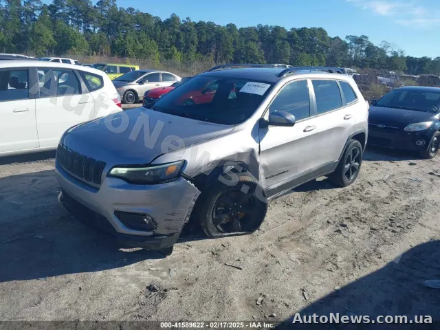 2019 Jeep Cherokee, VIN 1C4PJLLB0KD448373, nr rej. АХ2185РА — zdjęcie 2 (iaai)