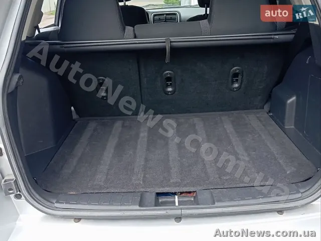 2012 Dodge Caliber — zdjęcie 9 (autoria)