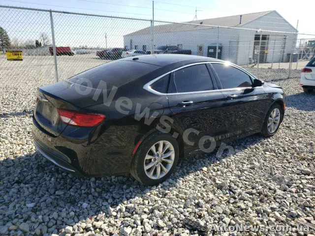 2015 Chrysler 200 — фото 3 (copart)