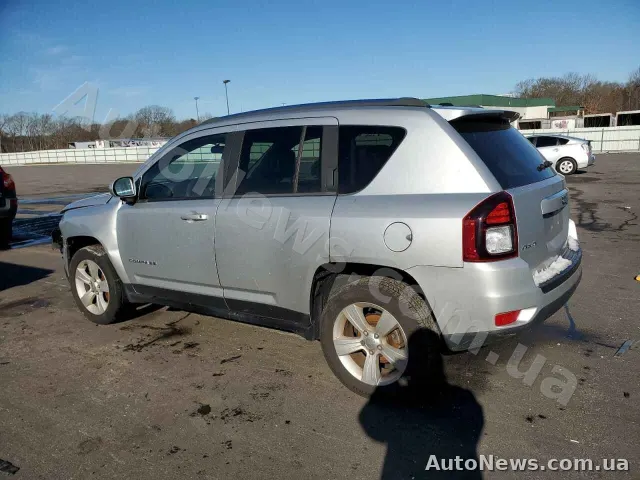 2013 Jeep Compass, VIN 1C4NJDEB3ED521069, nr rej. ВС2919РХ — zdjęcie 2 (copart)