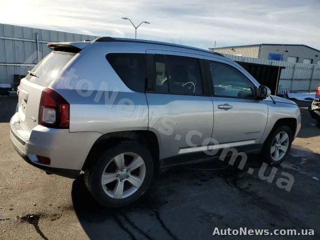 2013 Jeep Compass, VIN 1C4NJDEB3ED521069, nr rej. ВС2919РХ — zdjęcie 3 (copart)