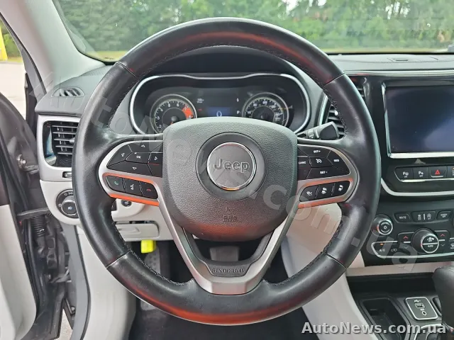 2021 Jeep Cherokee — photo 10 (manheim)