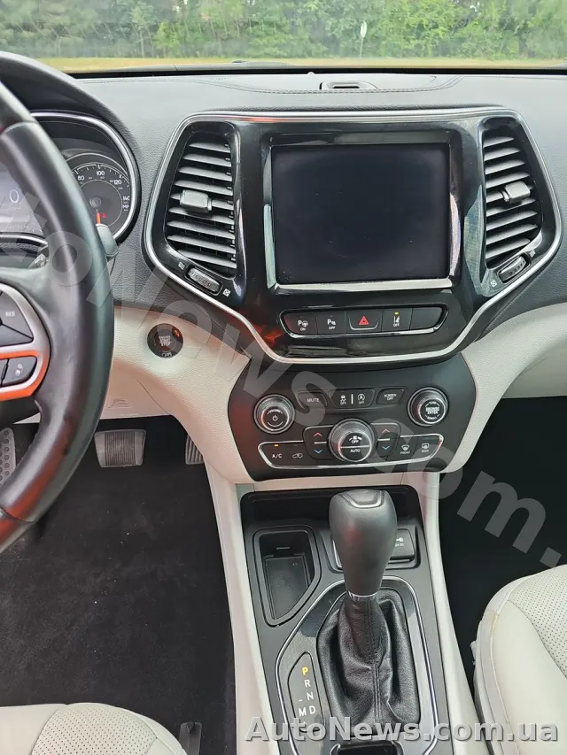 2021 Jeep Cherokee — photo 11 (manheim)