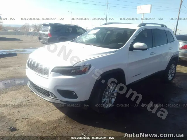 2019 Jeep Cherokee — zdjęcie 2 (iaai)
