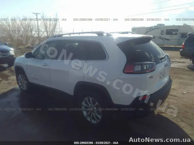 2019 Jeep Cherokee — zdjęcie 3 (iaai)