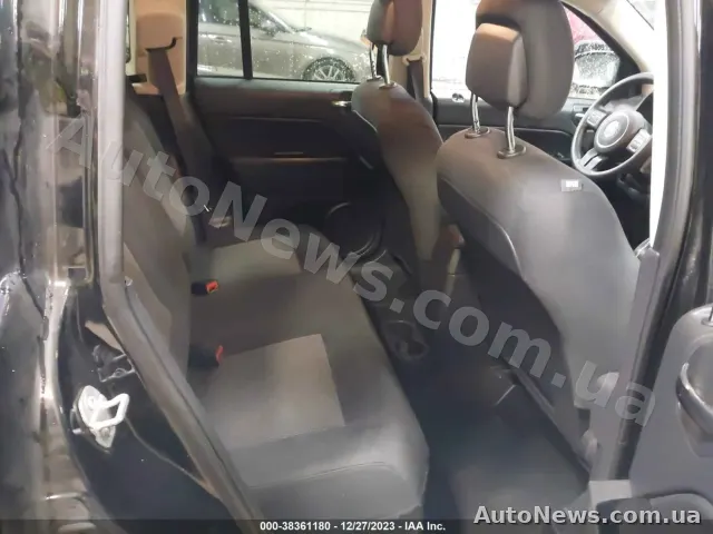 2016 Jeep Compass, VIN 1C4NJDBB8GD757336, госномер АТ8697ІВ — фото 8 (iaai)
