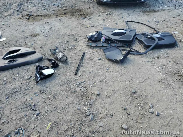 2017 Jeep Grand Cher, VIN 1C4PJLLB3JD584446, nr rej. АС4361ІА — zdjęcie 13 (copart)