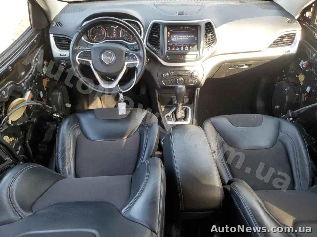 2017 Jeep Grand Cher, VIN 1C4PJLLB3JD584446, nr rej. АС4361ІА — zdjęcie 8 (copart)