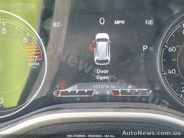 2017 Jeep Cherokee, VIN 1C4PJMBB8HW618452, nr rej. КІ5775АЕ — zdjęcie 15 (iaai)