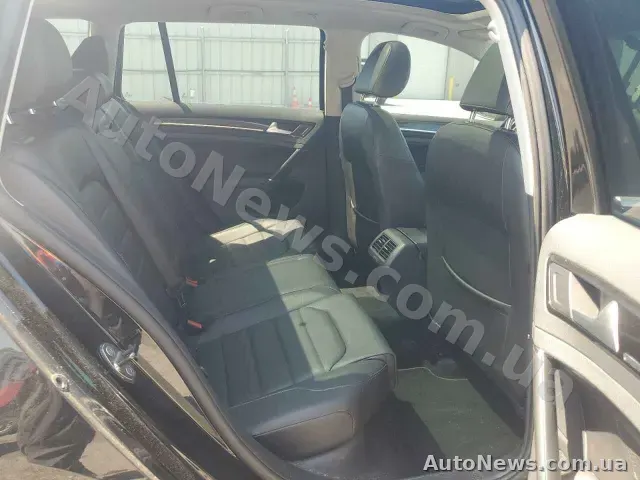 2015 Volkswagen Golf, VIN 3VWC17AU9GM501686, держномер ВС0890ТО — фото 10 (copart)